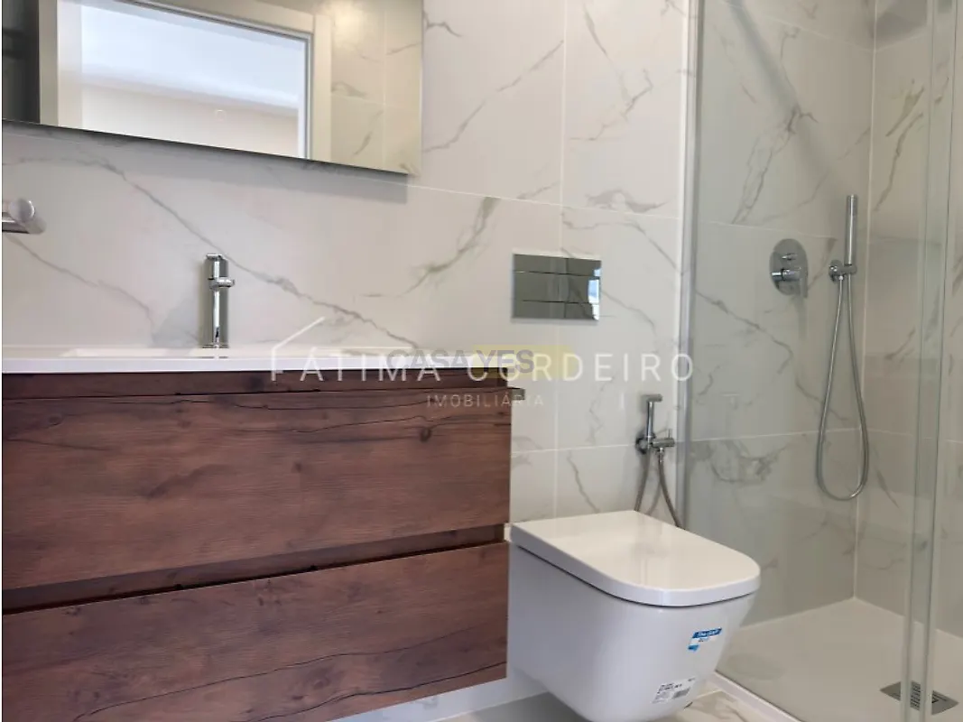 Apartamento T4 à venda em Almada, Cova da Piedade, Pragal e Cacilhas, Almada — foto 16