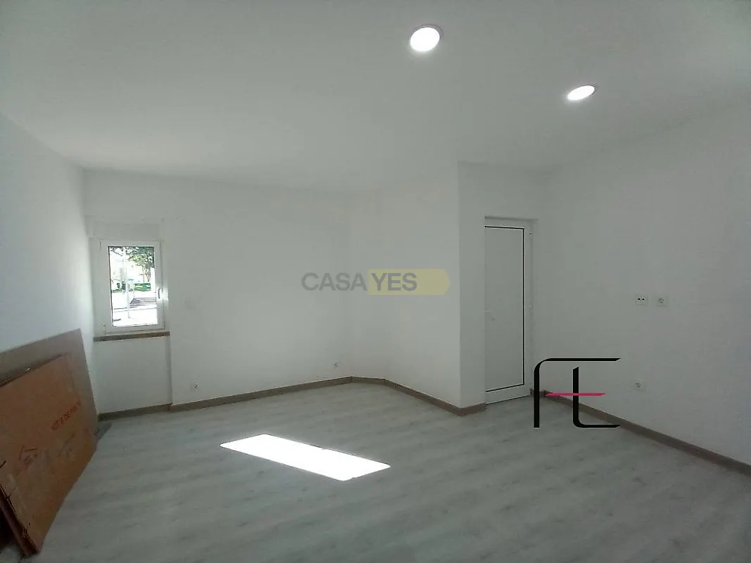 Apartamento T2 à venda em Amora, Seixal — foto 18