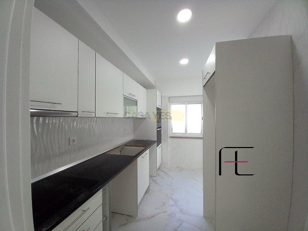 Apartamento T2 à venda em Amora, Seixal — foto 5
