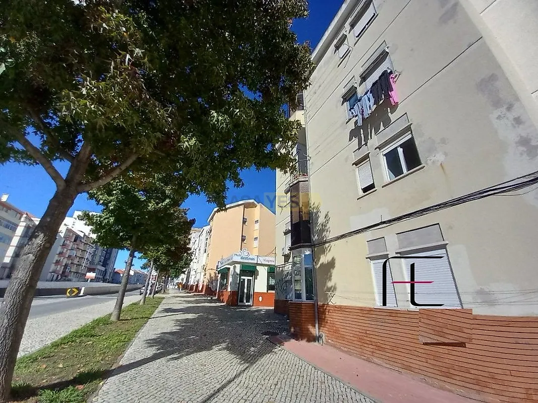 Apartamento T2 à venda em Amora, Seixal — foto 32