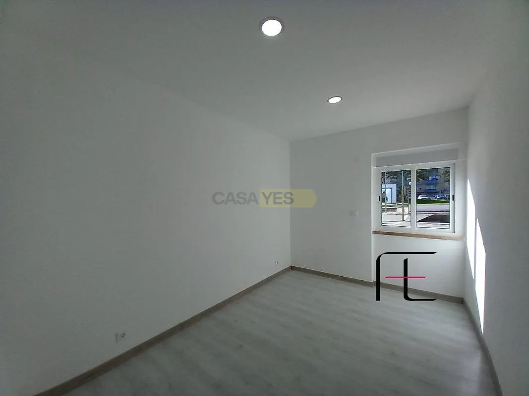 Apartamento T2 à venda em Amora, Seixal — foto 24