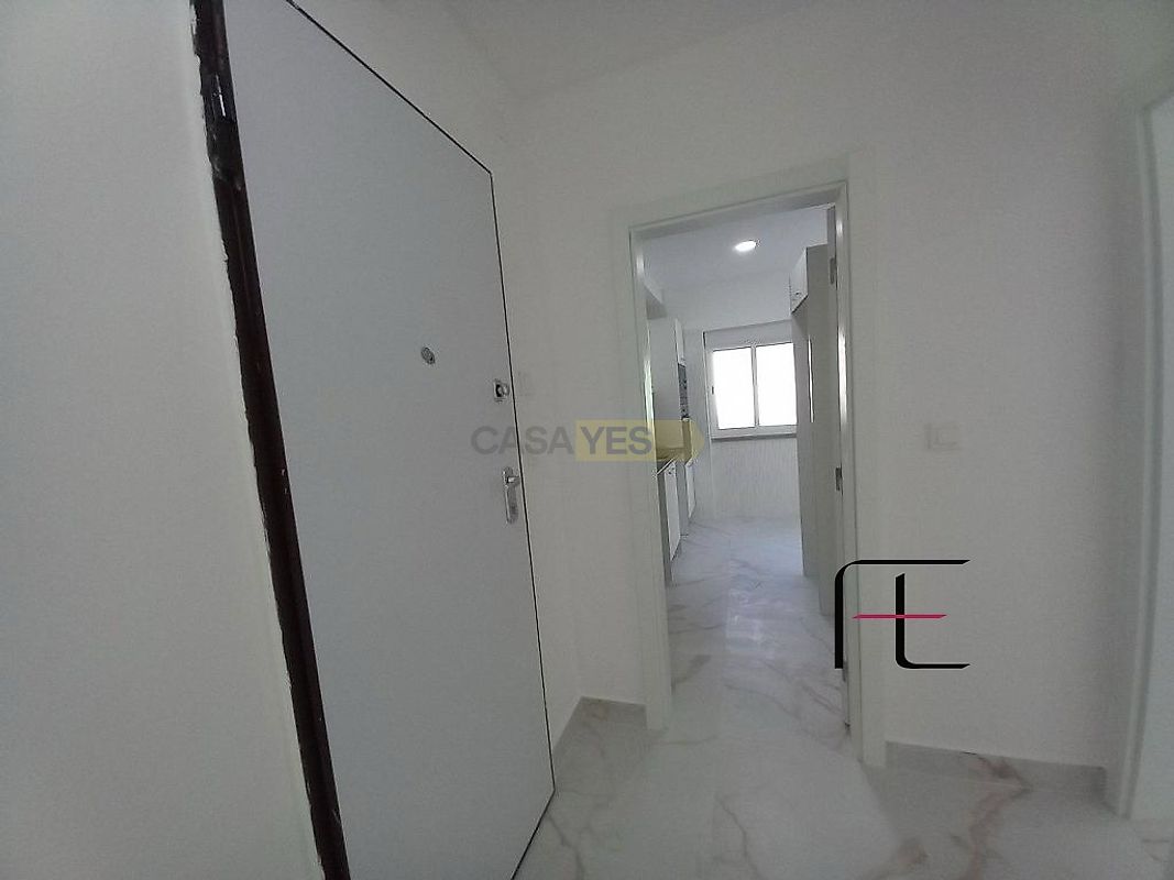 Apartamento T2 à venda em Amora, Seixal — foto 4