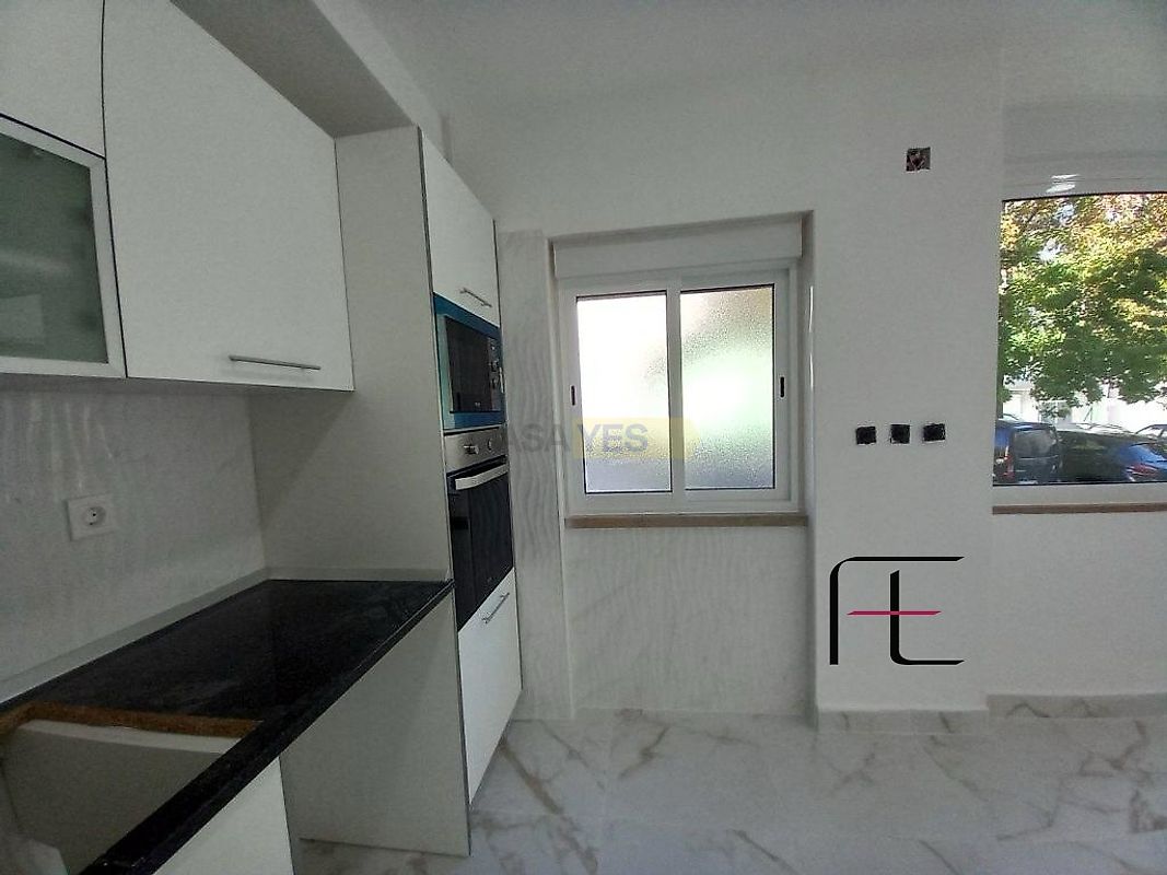Apartamento T2 à venda em Amora, Seixal — foto 7
