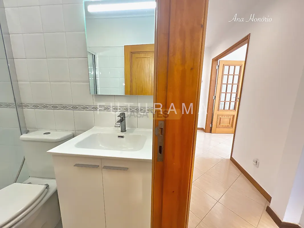 Apartamento T3 à venda em Oeiras e São Julião da Barra, Paço de Arcos e Caxias, Oeiras — foto 23