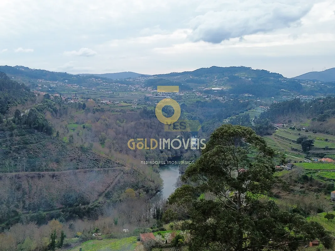 Moradia T3 à venda em Ferreiros de Tendais, Cinfães — foto 4