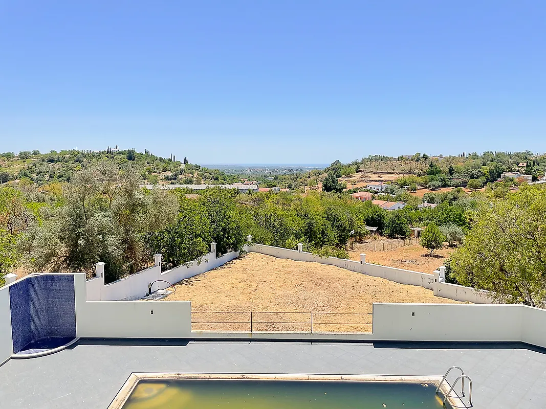 Moradia T4 à venda em Boliqueime, Loulé — foto 3