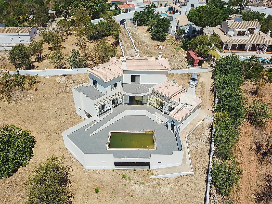Moradia T4 à venda em Boliqueime, Loulé — foto 4