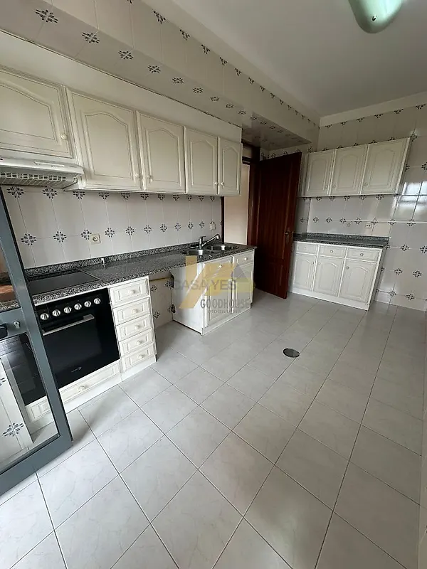 Apartamento T3 à venda em Santa Maria de Lamas, Santa Maria da Feira — foto 5