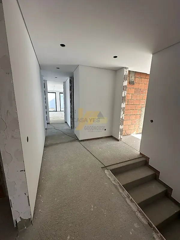 Moradia T4 à venda em Santa Maria da Feira, Travanca, Sanfins e Espargo, Santa Maria da Feira — foto 8