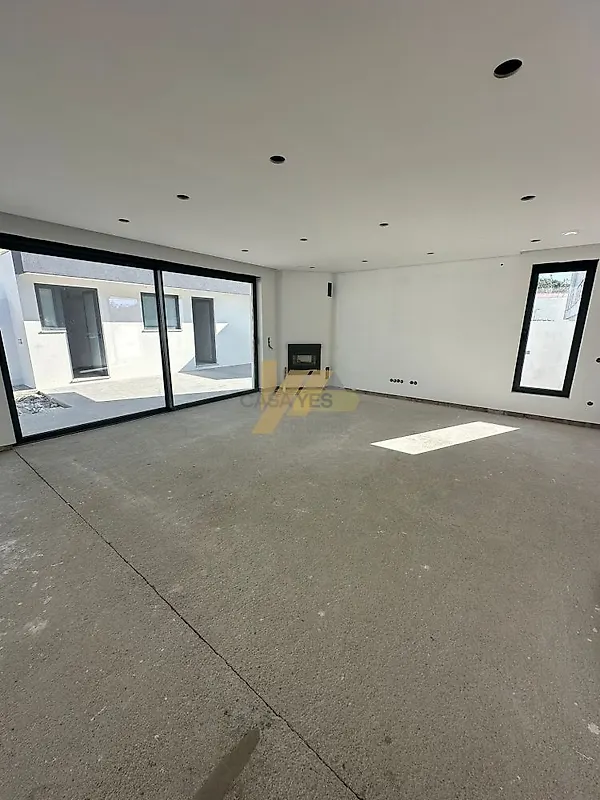 Moradia T4 à venda em Santa Maria da Feira, Travanca, Sanfins e Espargo, Santa Maria da Feira — foto 7