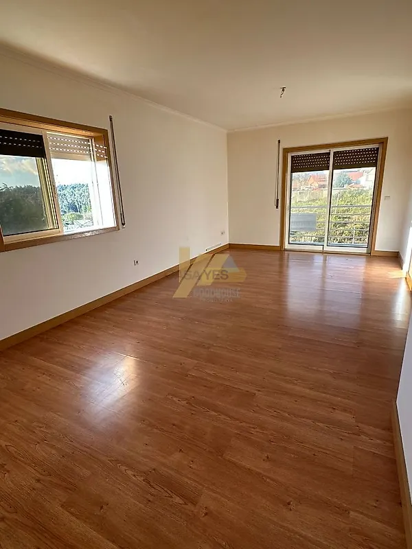 Apartamento T2 à venda em Santa Maria da Feira, Travanca, Sanfins e Espargo, Santa Maria da Feira — foto 2