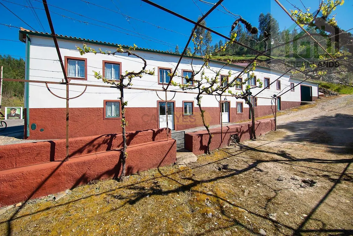 Moradia T5 à venda em Serpins, Lousã — foto 3