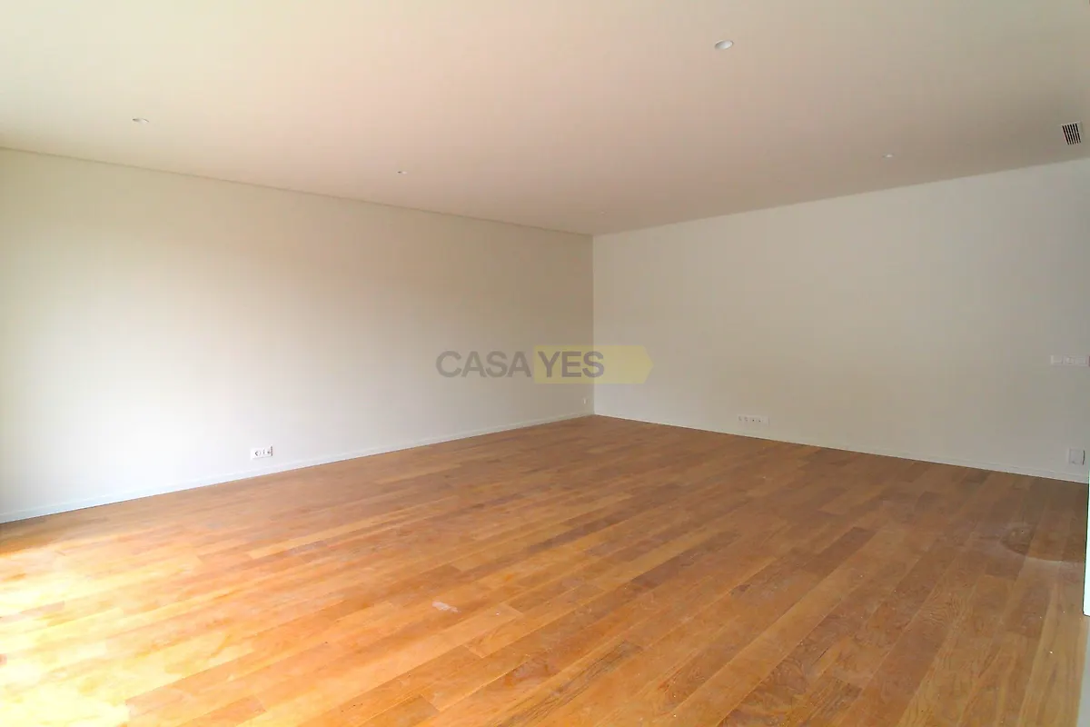 Apartamento T4 à venda em Mesão Frio, Guimarães — foto 3