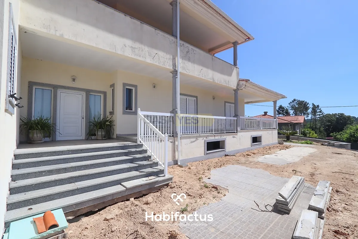 Apartamento T5 à venda em Santos Evos, Viseu — foto 15