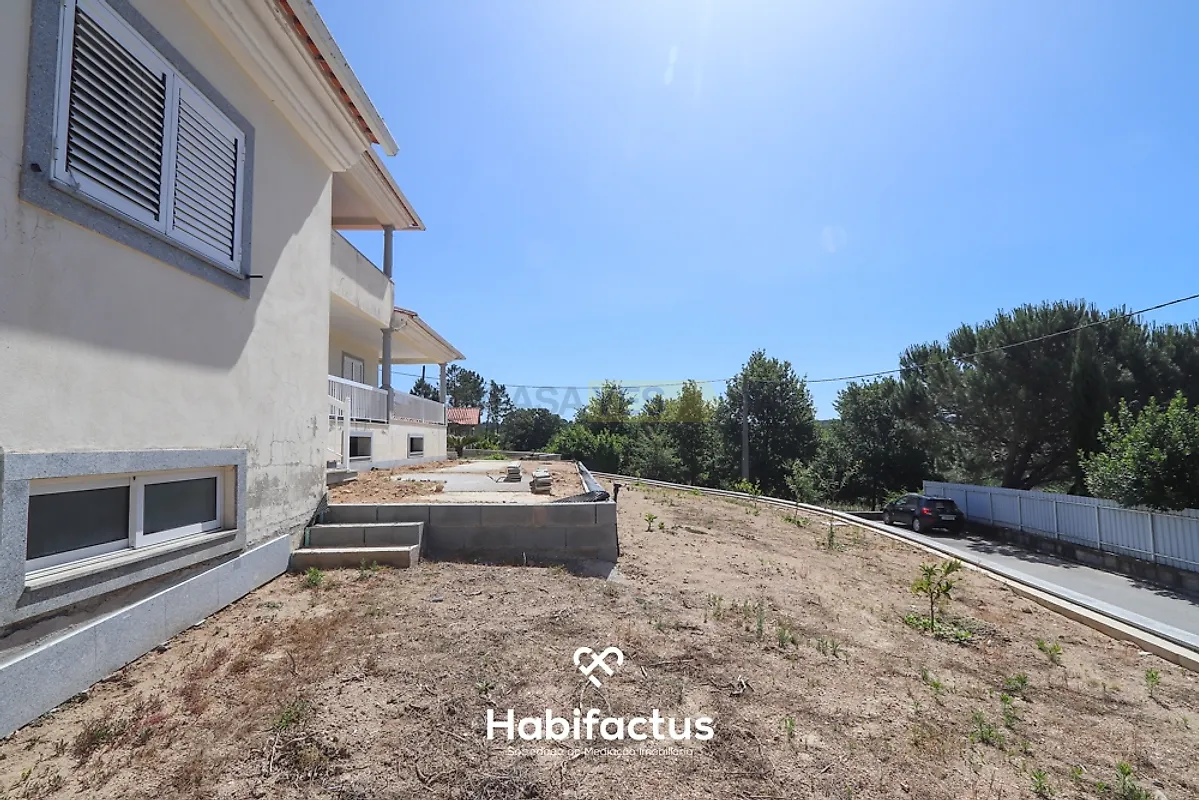 Apartamento T5 à venda em Santos Evos, Viseu — foto 16