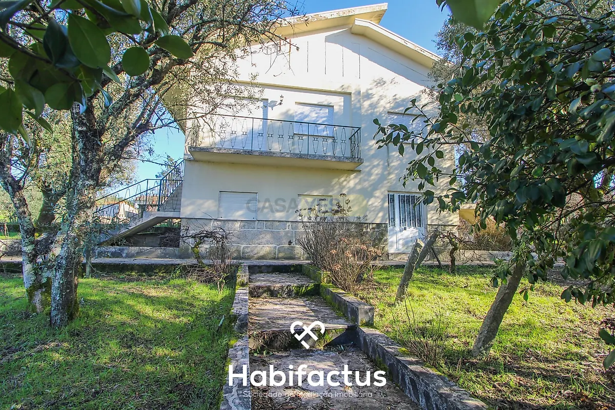 Apartamento T3 em São João de Lourosa, €230.000