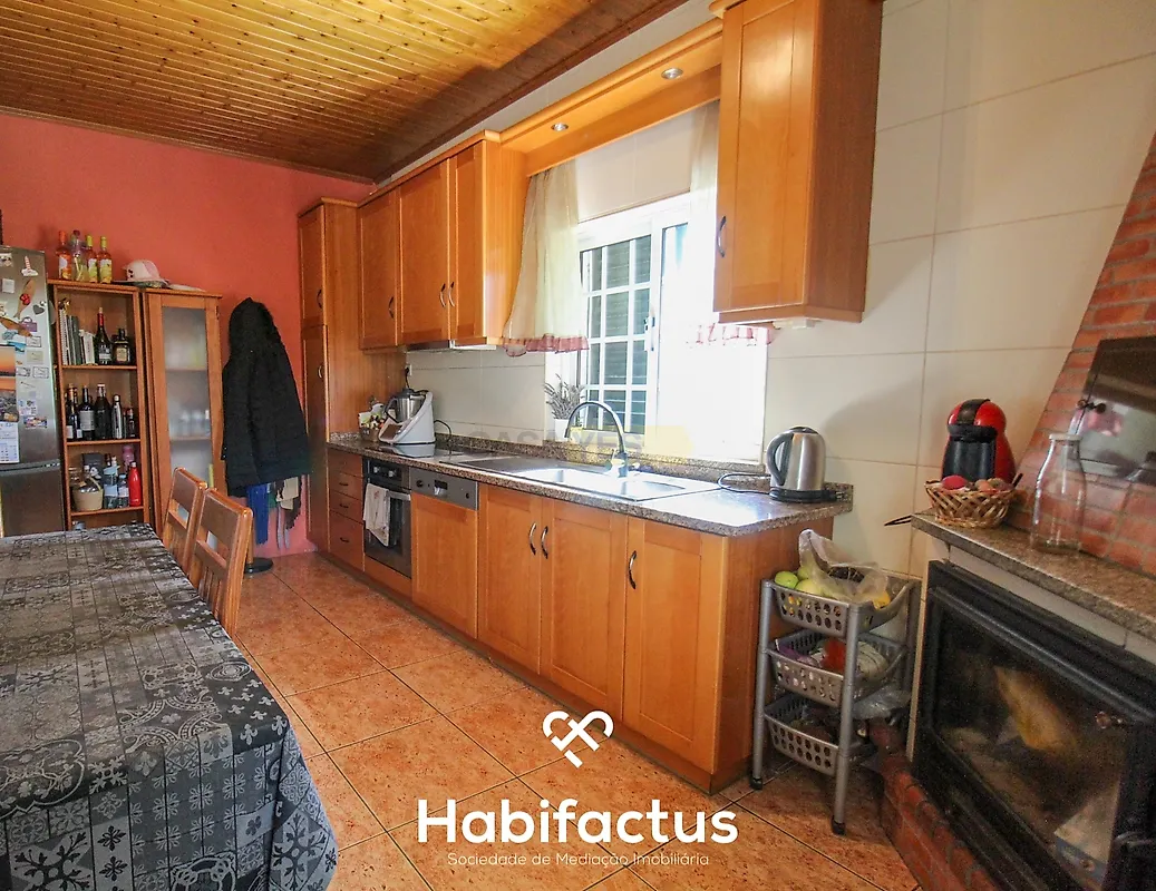 Apartamento T5 à venda em Ribafeita, Viseu — foto 16