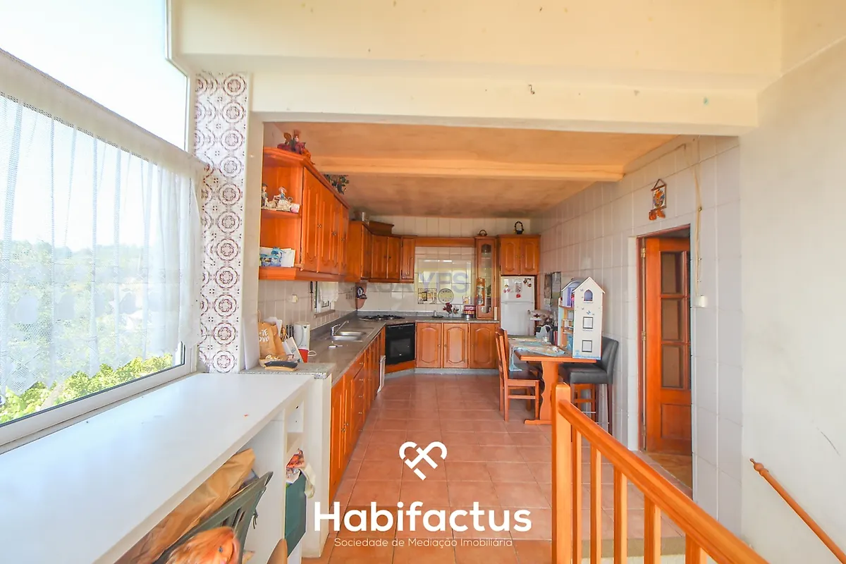 Apartamento T5 à venda em Ribafeita, Viseu — foto 5