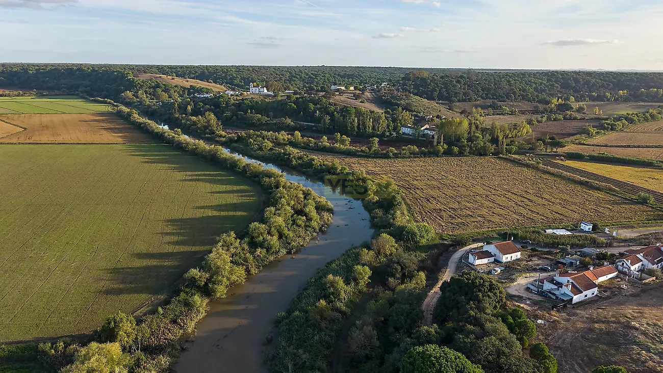 Moradia T4 à venda em Alcácer do Sal (Santa Maria do Castelo e Santiago) e Santa Susana, Alcácer do Sal — foto 2