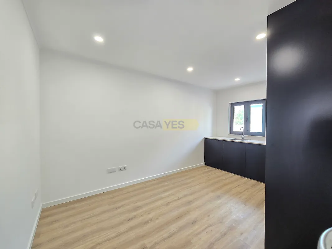 Apartamento T0 à venda em Santarém (Marvila), Santa Iria da Ribeira de Santarém, Santarém (São Salvador) e Santarém (São Nicolau), Santarém — foto 7