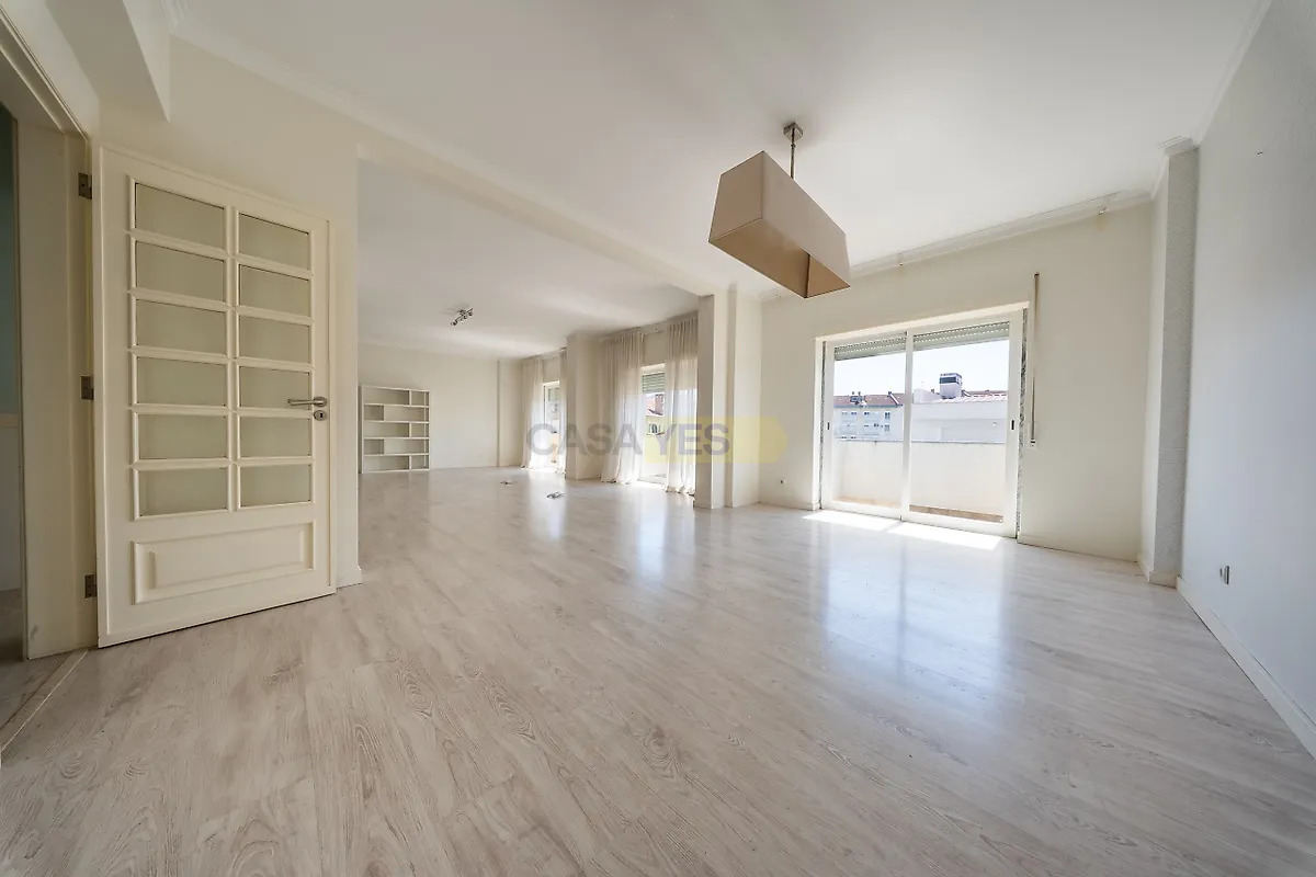 Apartamento T5 à venda em Santarém (Marvila), Santa Iria da Ribeira de Santarém, Santarém (São Salvador) e Santarém (São Nicolau), Santarém — foto 4