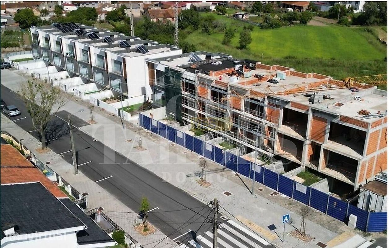 Moradia T3 à venda em Cacia, Aveiro — foto 2