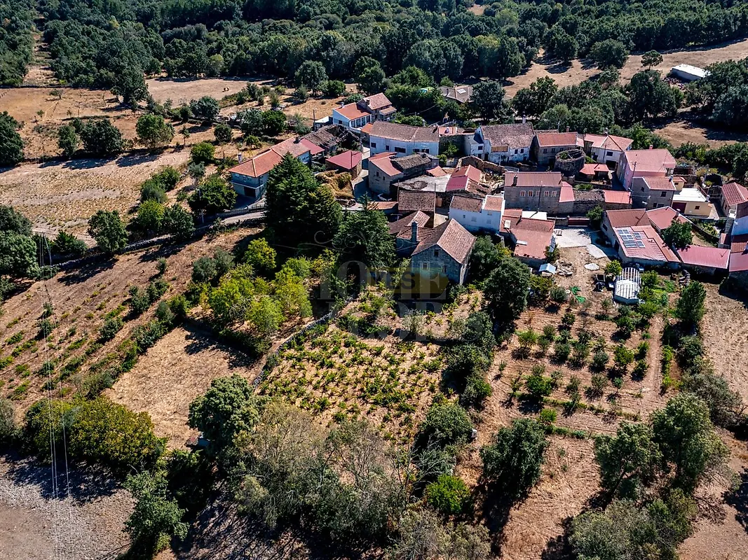 Moradia T6+ à venda em Cerdeira, Sabugal — foto 4