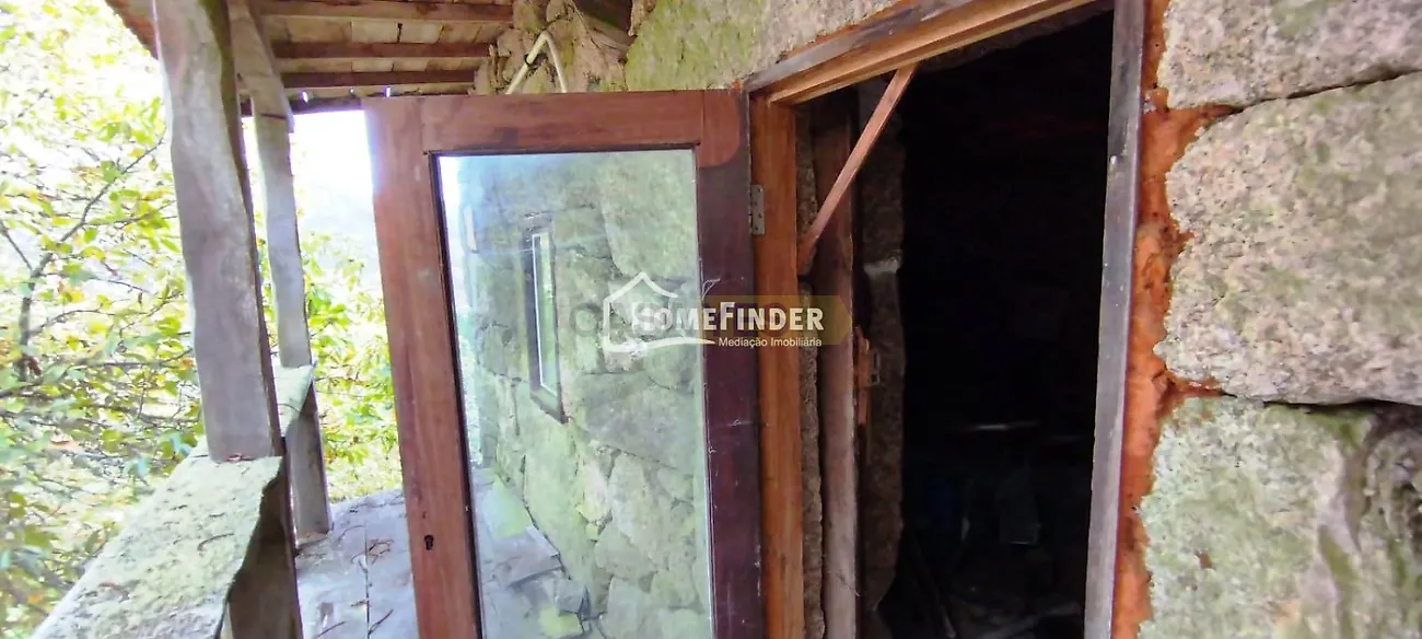 Moradia T3 à venda em Castro Laboreiro e Lamas de Mouro, Melgaço — foto 9