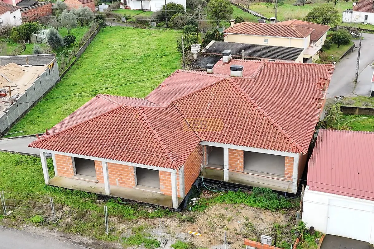 Moradia T3 à venda em Bajouca, Leiria — foto 5