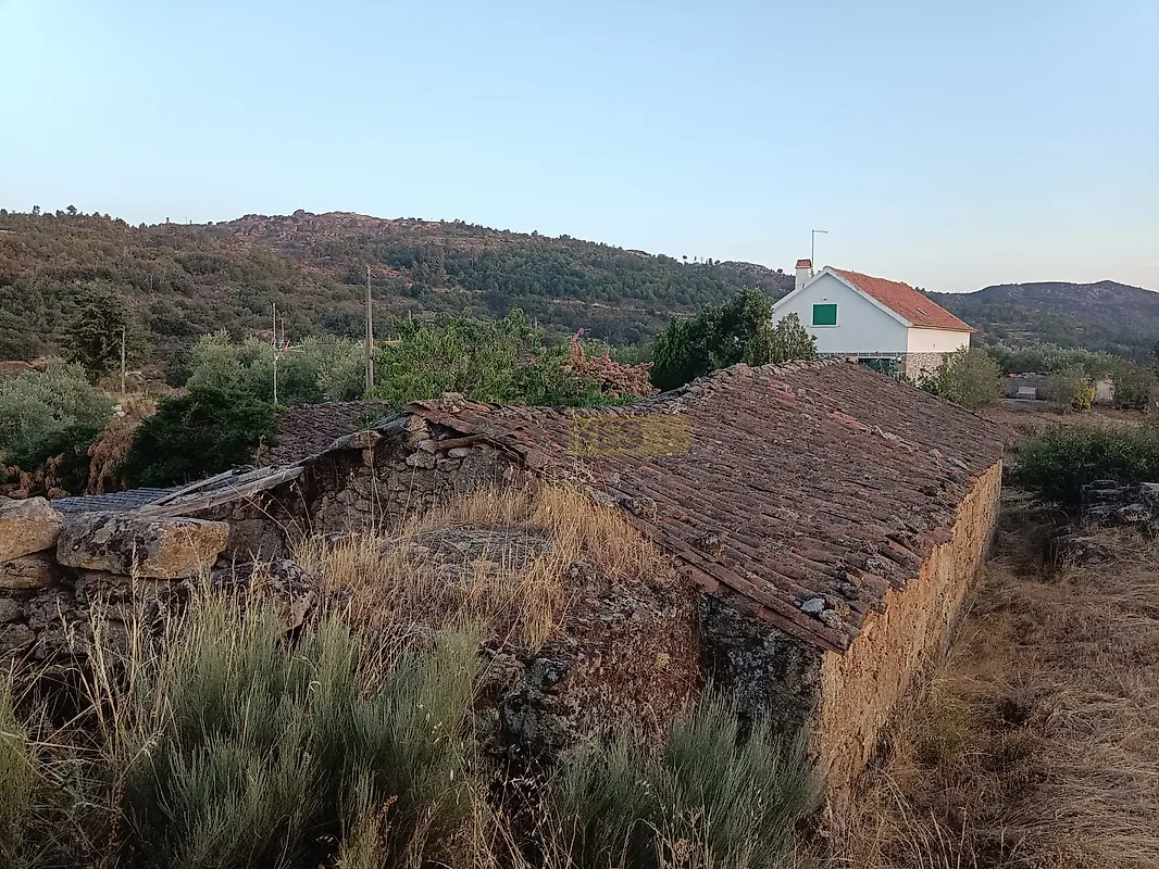 Moradia T0 à venda em Sortelha, Sabugal — foto 5