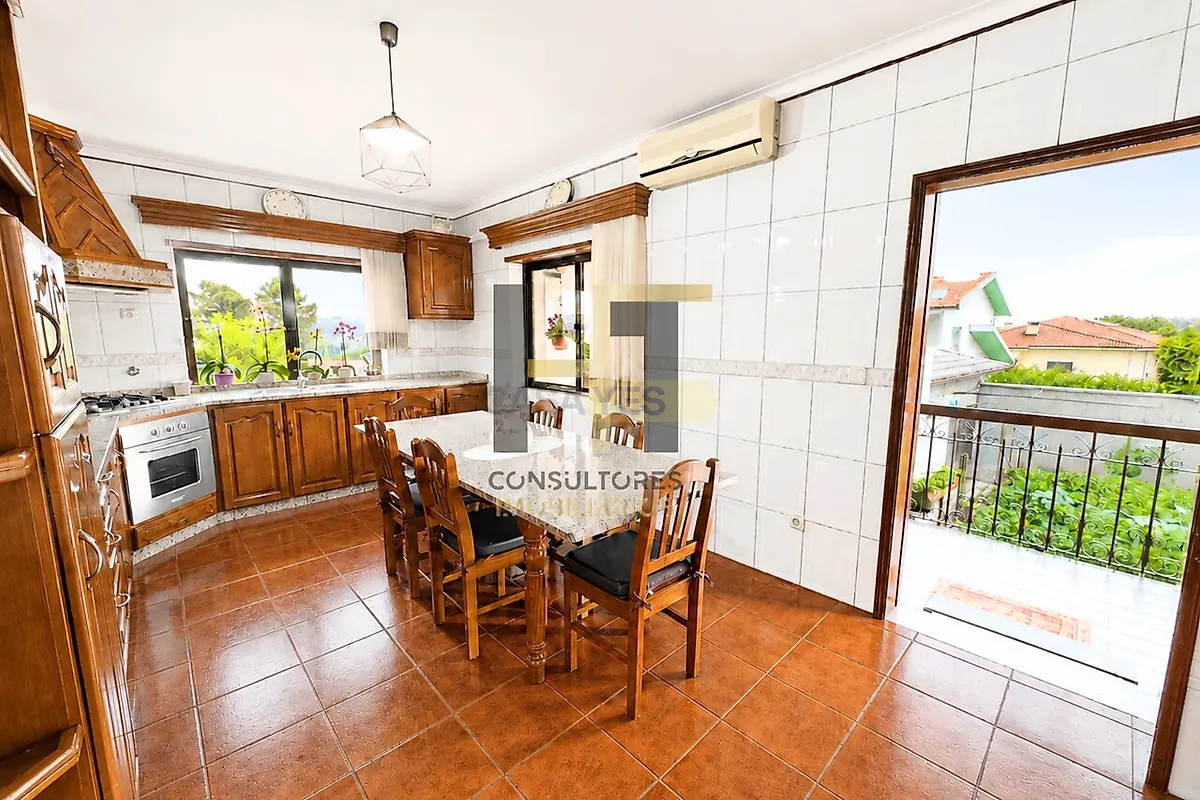 Moradia T4 à venda em Aveleda, Lousada — foto 2