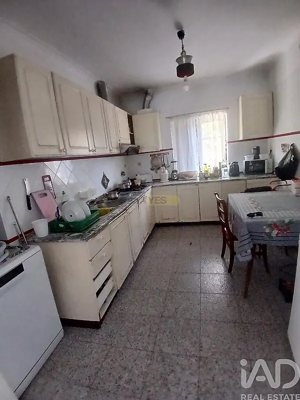 Moradia T0 em Almalaguês, €249.000