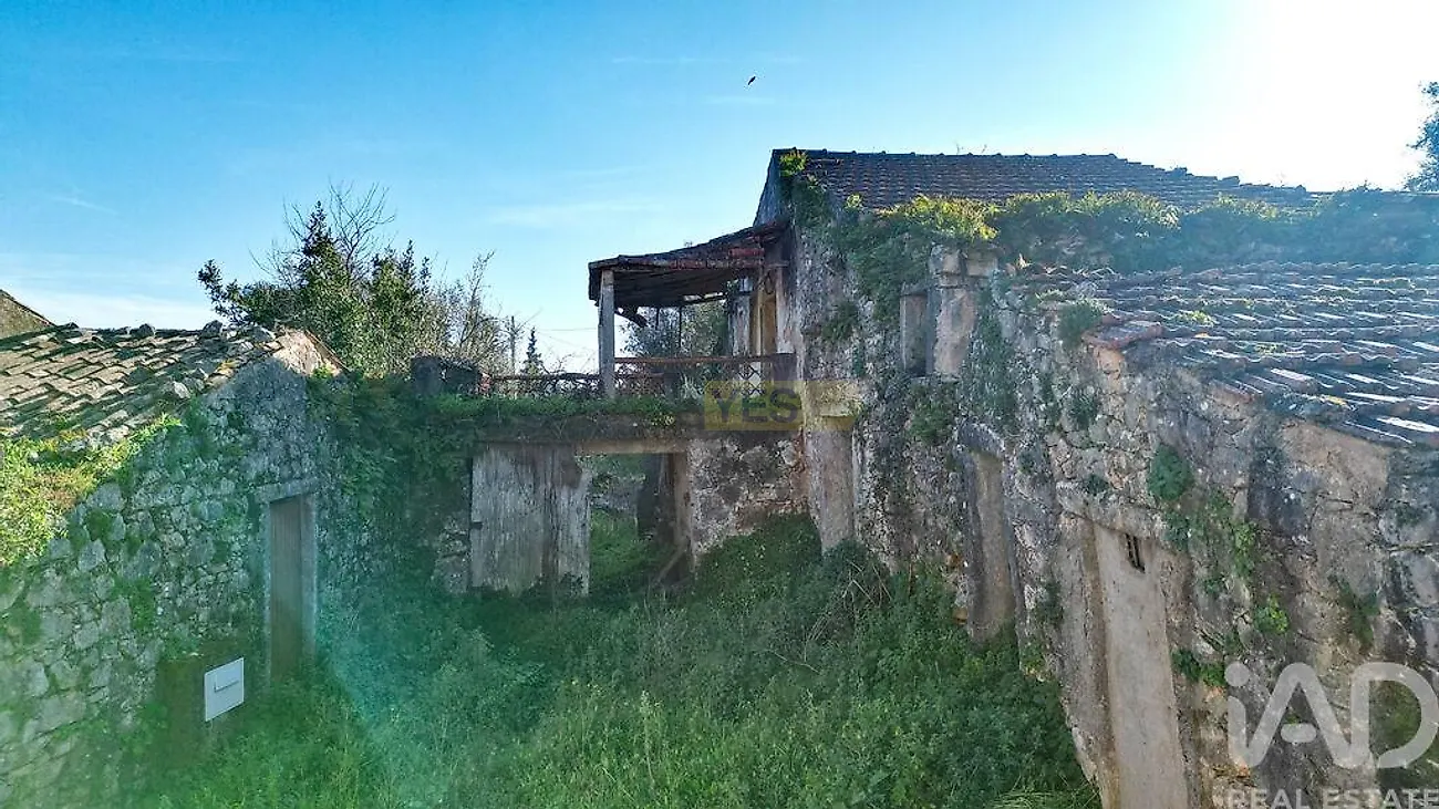 Moradia T0 em São Miguel, Santa Eufémia e Rabaçal, €40.000