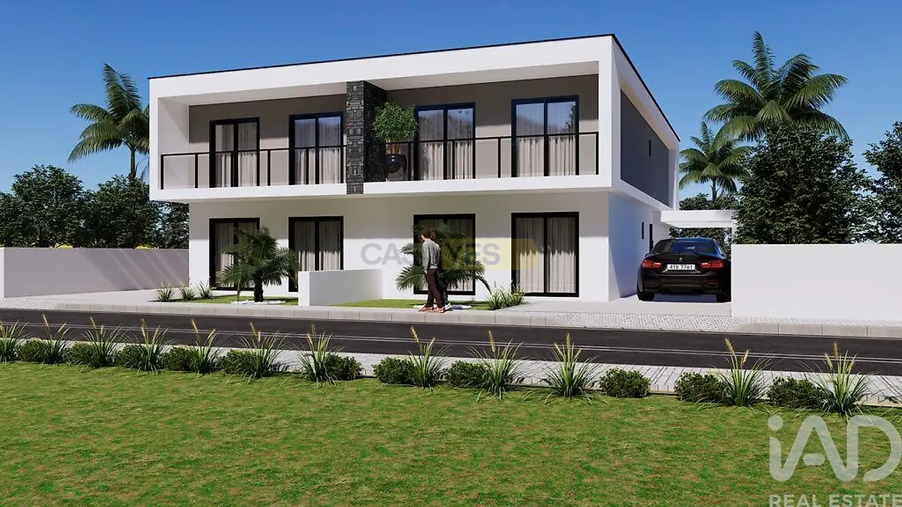 Moradia T0 em Fernão Ferro, €595.000
