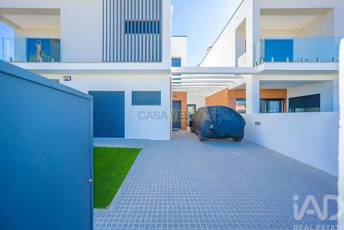 Moradia T4 à venda em Fernão Ferro, Seixal — foto 35