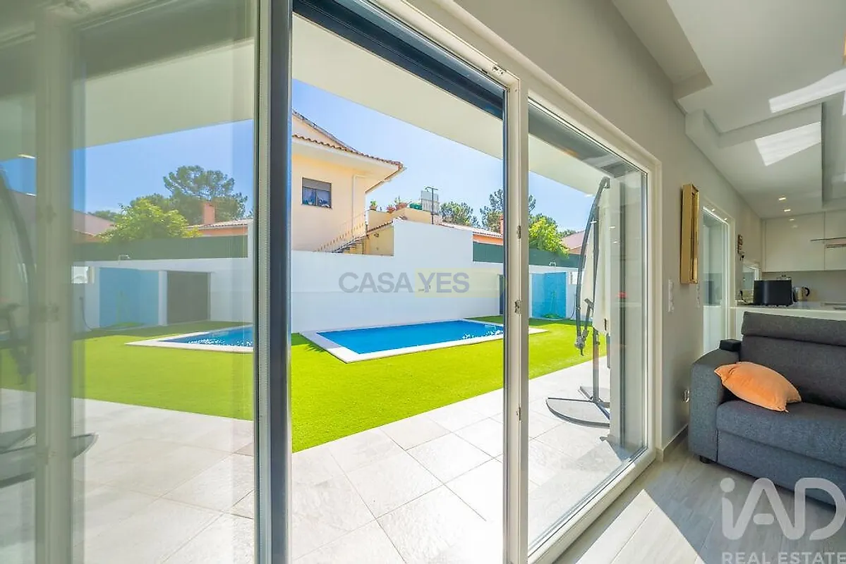 Moradia T4 à venda em Fernão Ferro, Seixal — foto 11