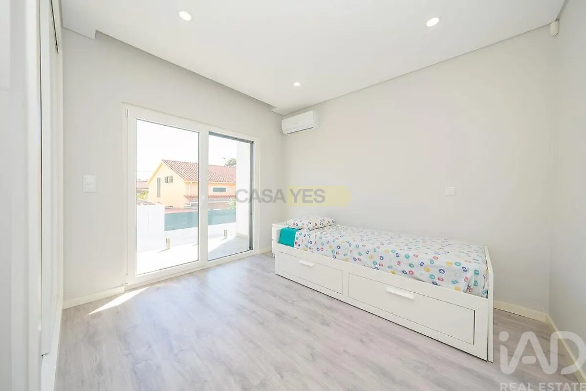 Moradia T4 à venda em Fernão Ferro, Seixal — foto 17