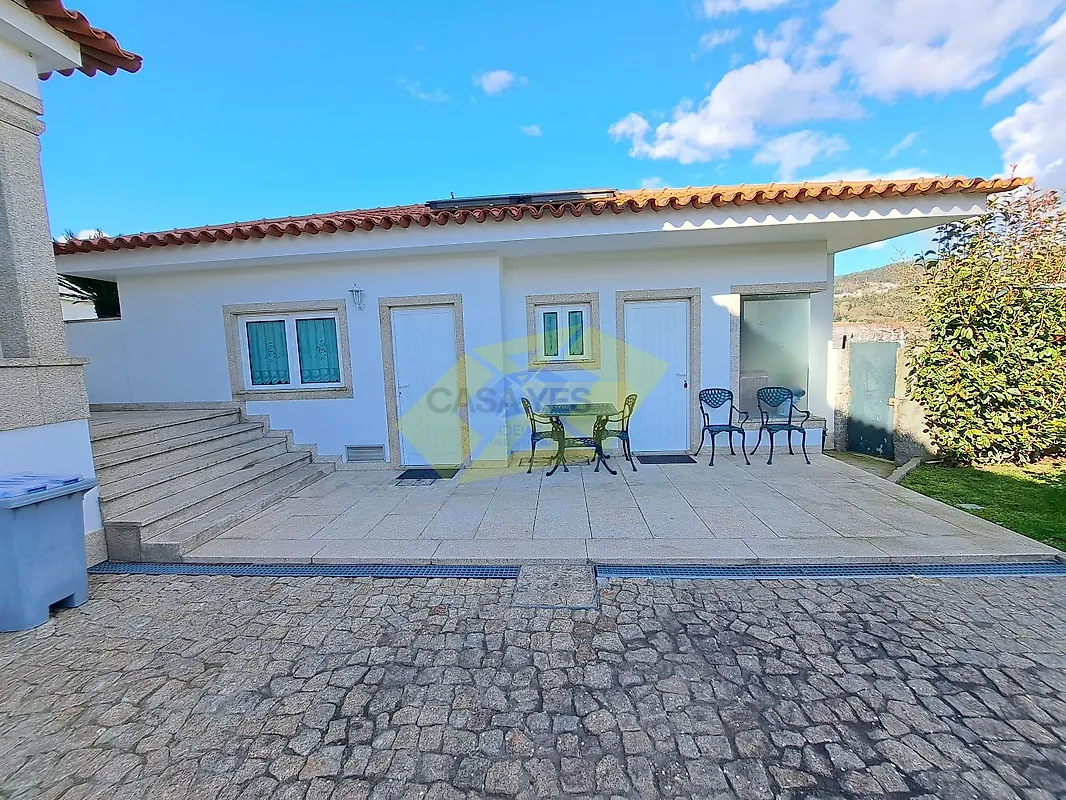 Moradia T4 à venda em Pombeiro de Ribavizela, Felgueiras — foto 3