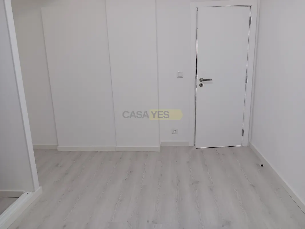 Apartamento T0 em Massamá e Monte Abraão, €290.000