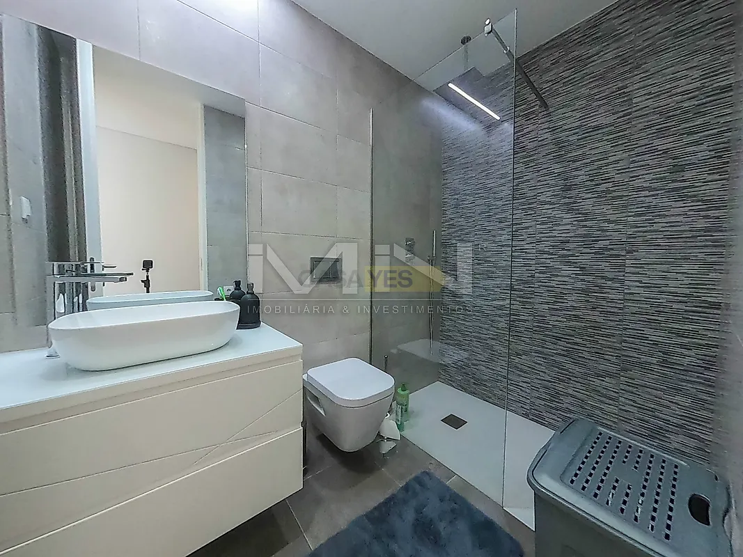 Apartamento T5 à venda em Gondomar (São Cosme), Valbom e Jovim, Gondomar — foto 25