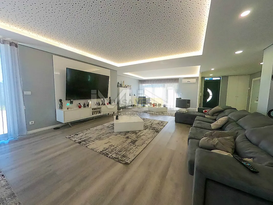 Apartamento T5 à venda em Gondomar (São Cosme), Valbom e Jovim, Gondomar — foto 12
