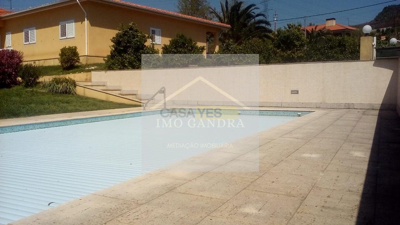 Moradia T4 à venda em Recarei, Paredes — foto 8