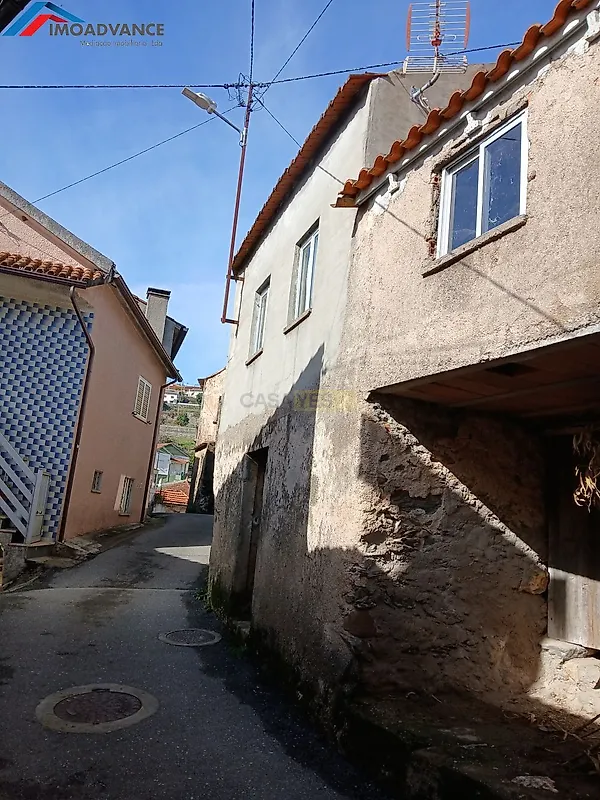Moradia T3 à venda em Figueira de Lorvão, Penacova — foto 3