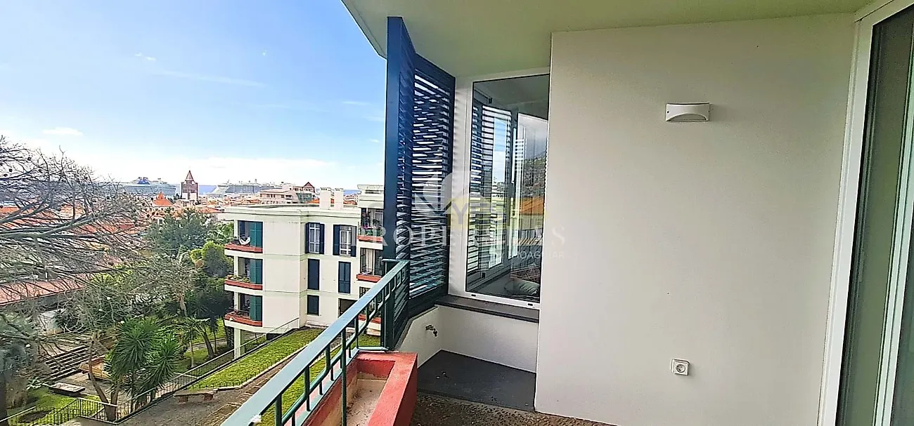 Apartamento T3 à venda em Santa Luzia, Funchal — foto 2