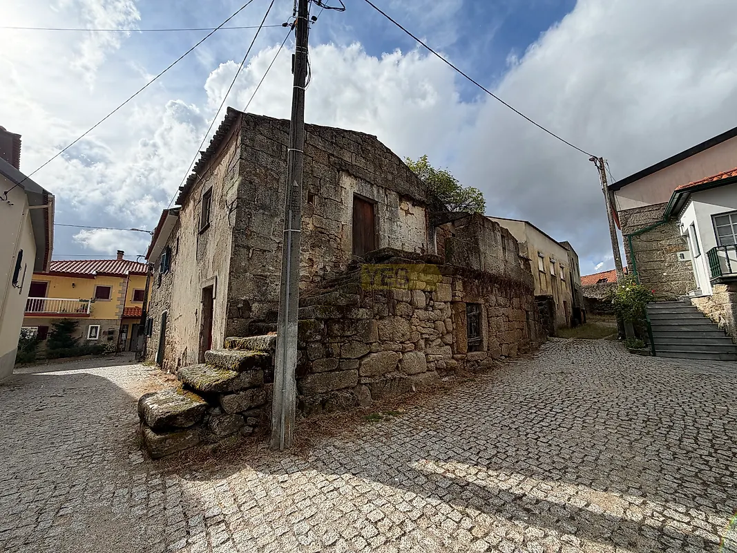 Moradia T0 em Vila Fernando, €35.000