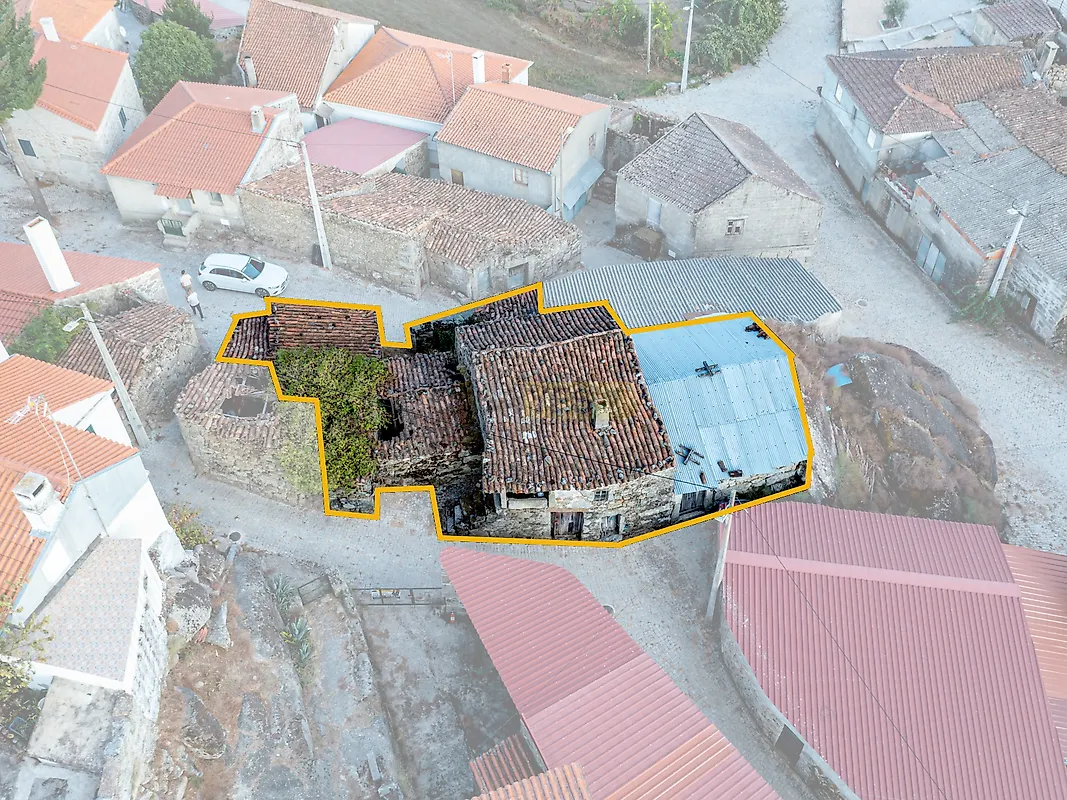 Moradia T0 em Vila Franca do deão, €20.000