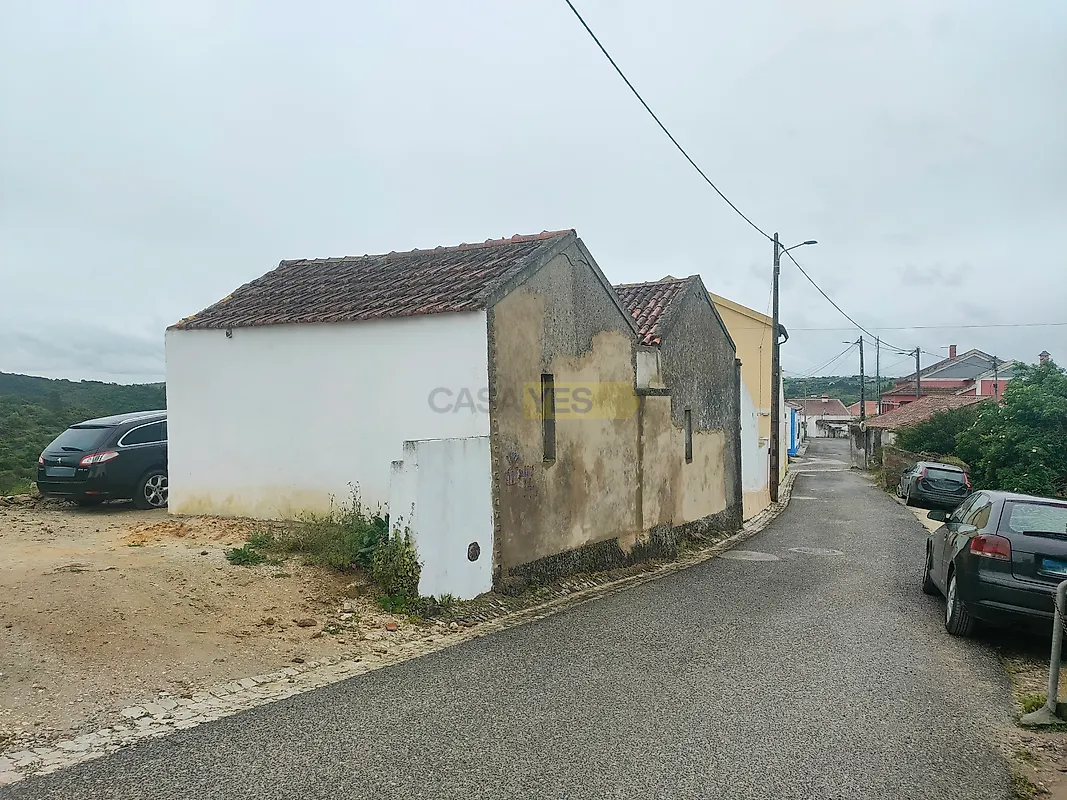 Moradia T1 à venda em Alenquer (Santo Estêvão e Triana), Alenquer — foto 2