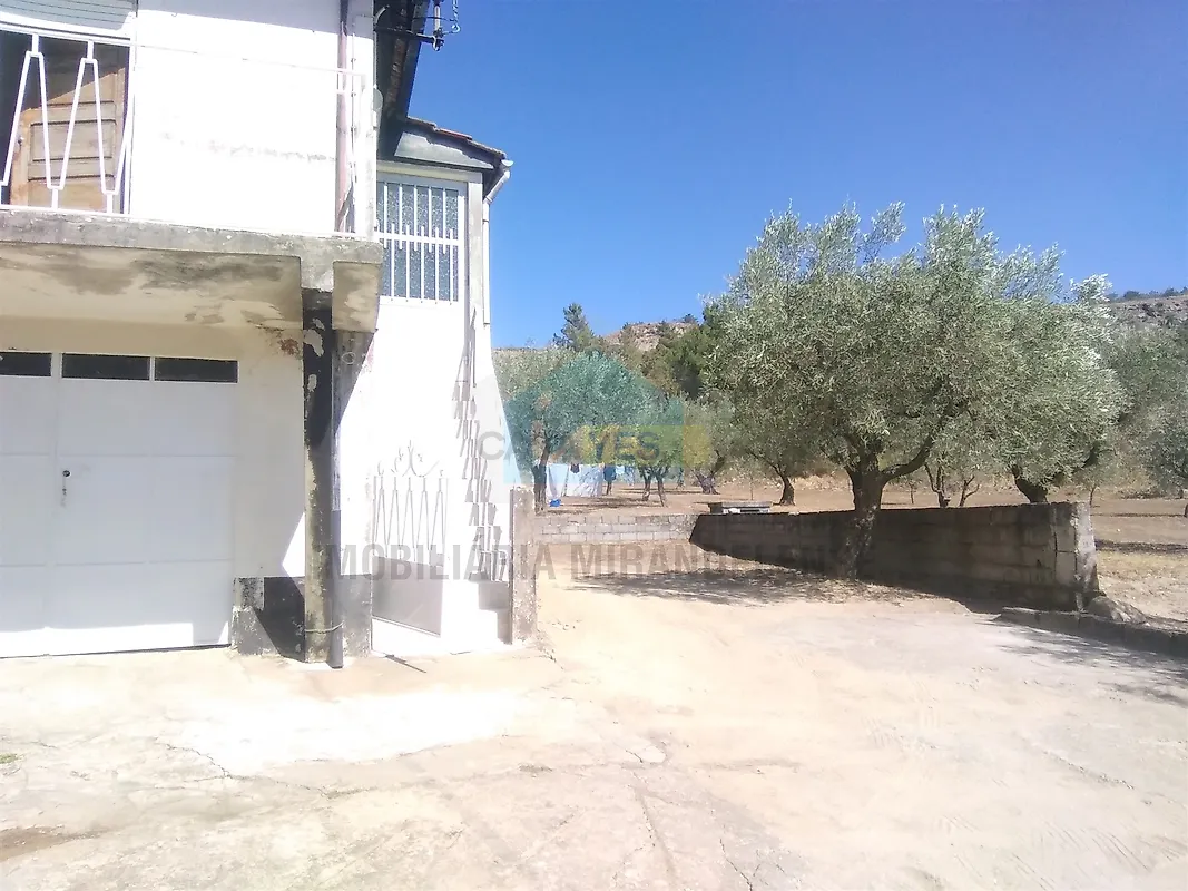 Moradia T3 à venda em Candoso e Carvalho de Egas, Vila Flor — foto 8