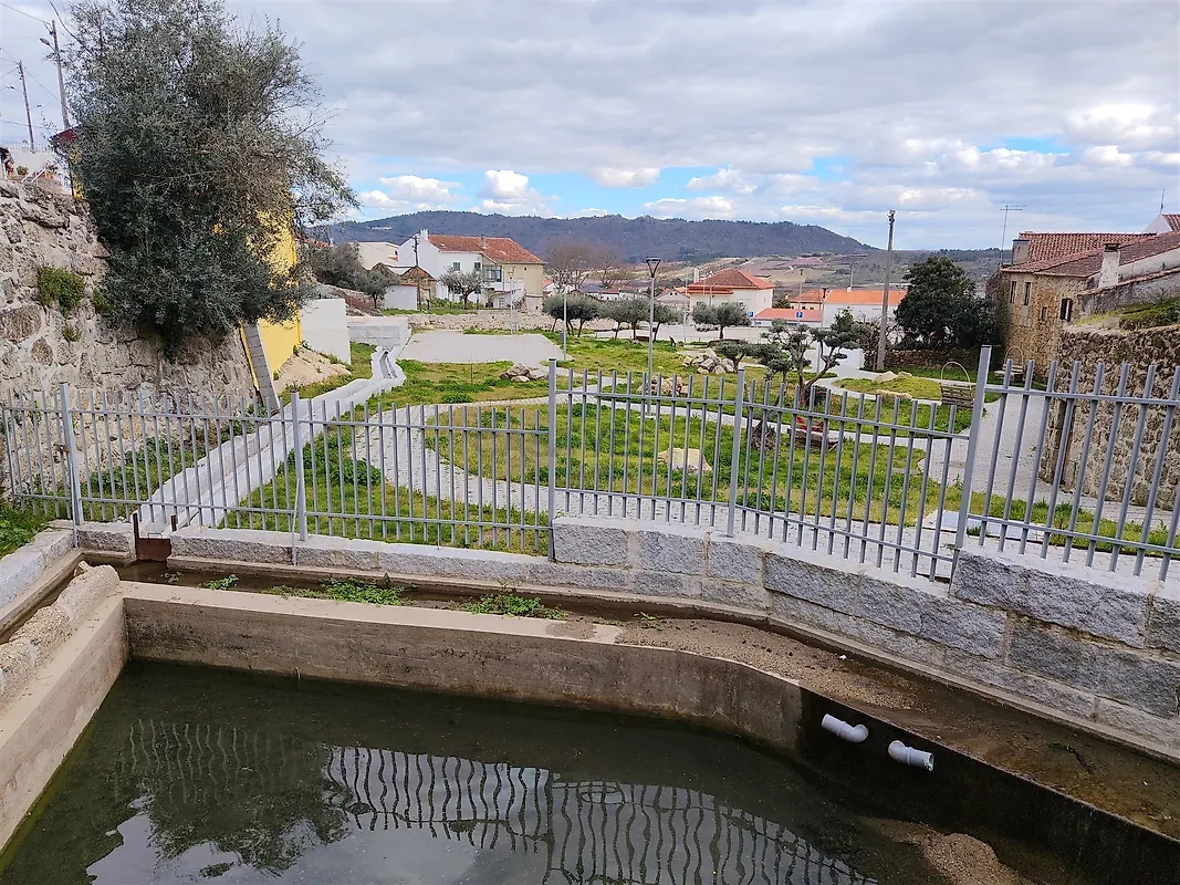 Apartamento T5 à venda em Orjais, Covilhã — foto 29