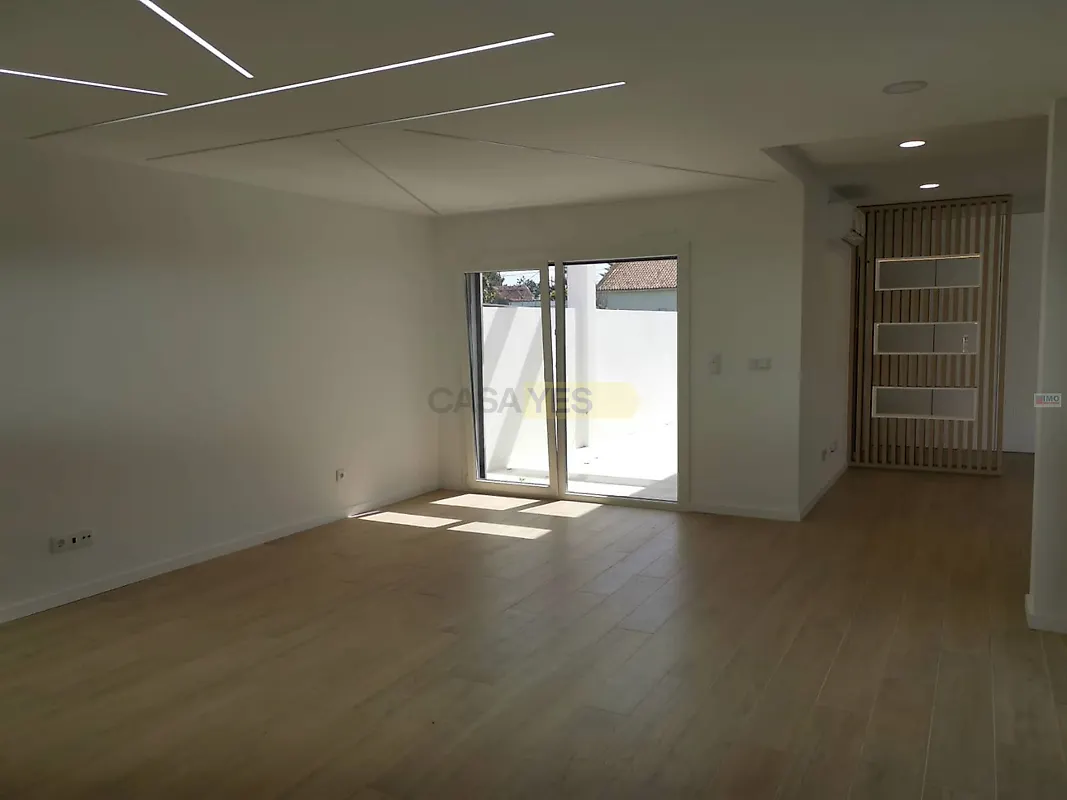 Apartamento T4 à venda em Fernão Ferro, Seixal — foto 8
